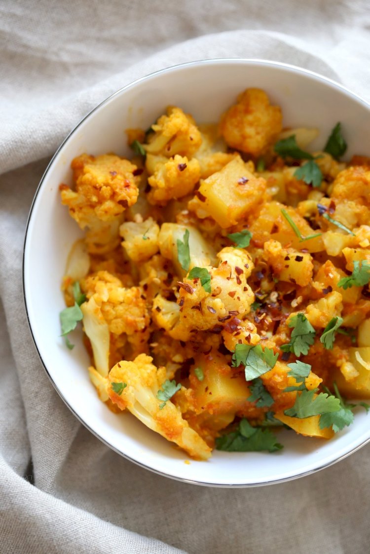 Tadka Potato Cauliflower Recipe