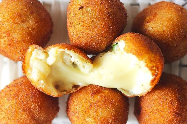 Garlic Cheese Corn Roll Recipe