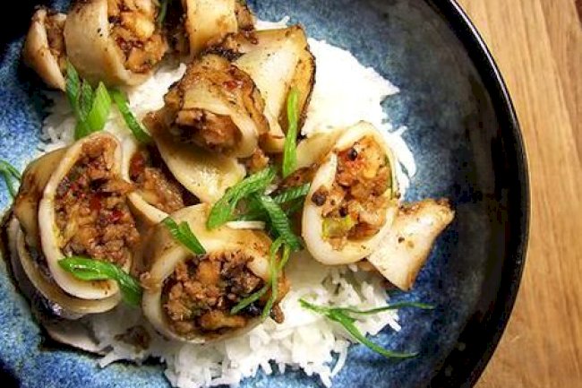 Steamed Squid and Prawns Recipe