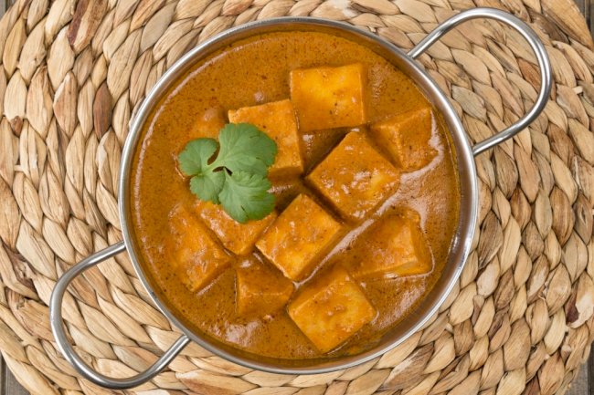 Shahi Paneer Korma Recipe - Restaurant Style Creamy Mughlai Dish