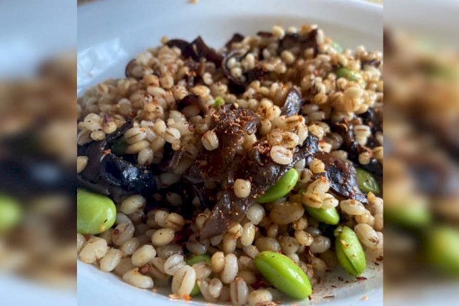 Fusion Aglio E Olio Barley Black Fungus Mushrooms Recipe