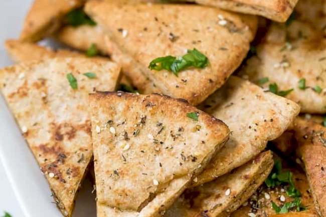 Salted Pita Wedges Recipe