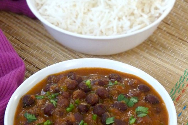 Plantain With Black Chickpea Curry Recipe