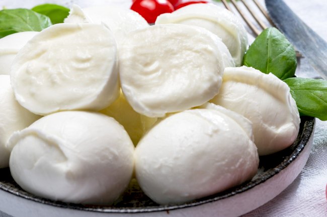 Homemade Fresh Mozzarella Cheese Recipe