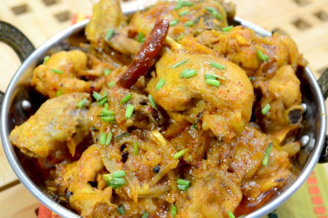Khade Masale ka Murgh Recipe