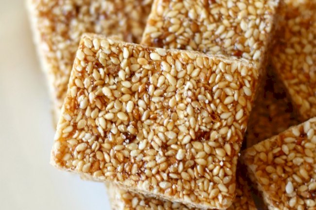 Sesame Seed Brittle Recipe