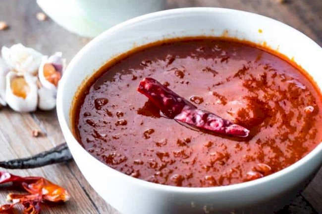 Wet Red Chilli Sauce Recipe