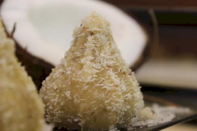 Nariyal Modak Recipe