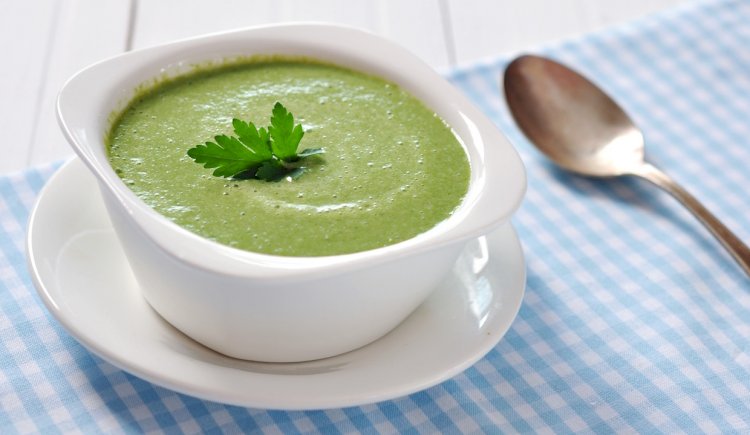 Pea, Basil and Spinach Soup Recipe