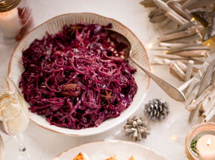 Sticky Spiced Red Cabbage Recipe