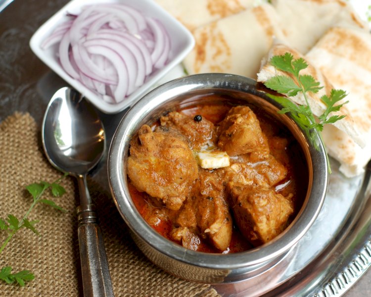 Dhaba-style Spicy Chicken Recipe